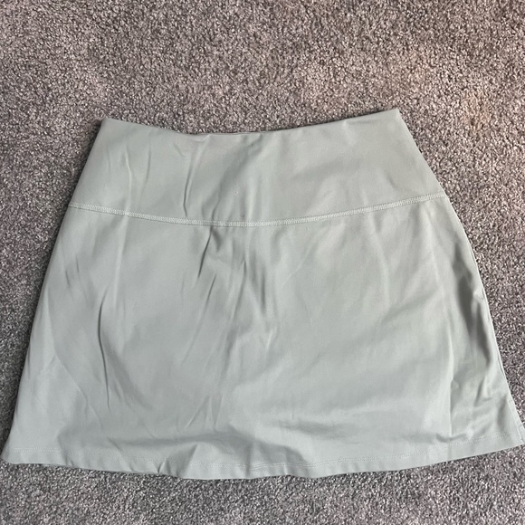 Girlfriend Collective Sport Skort in Matcha - Picture 2 of 3